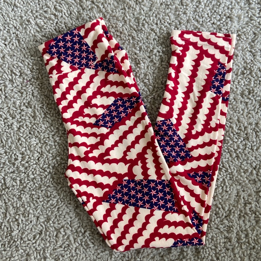 New Tween LuLaRoe leggings. America Americana flag Red, ‘off’ White and Blue